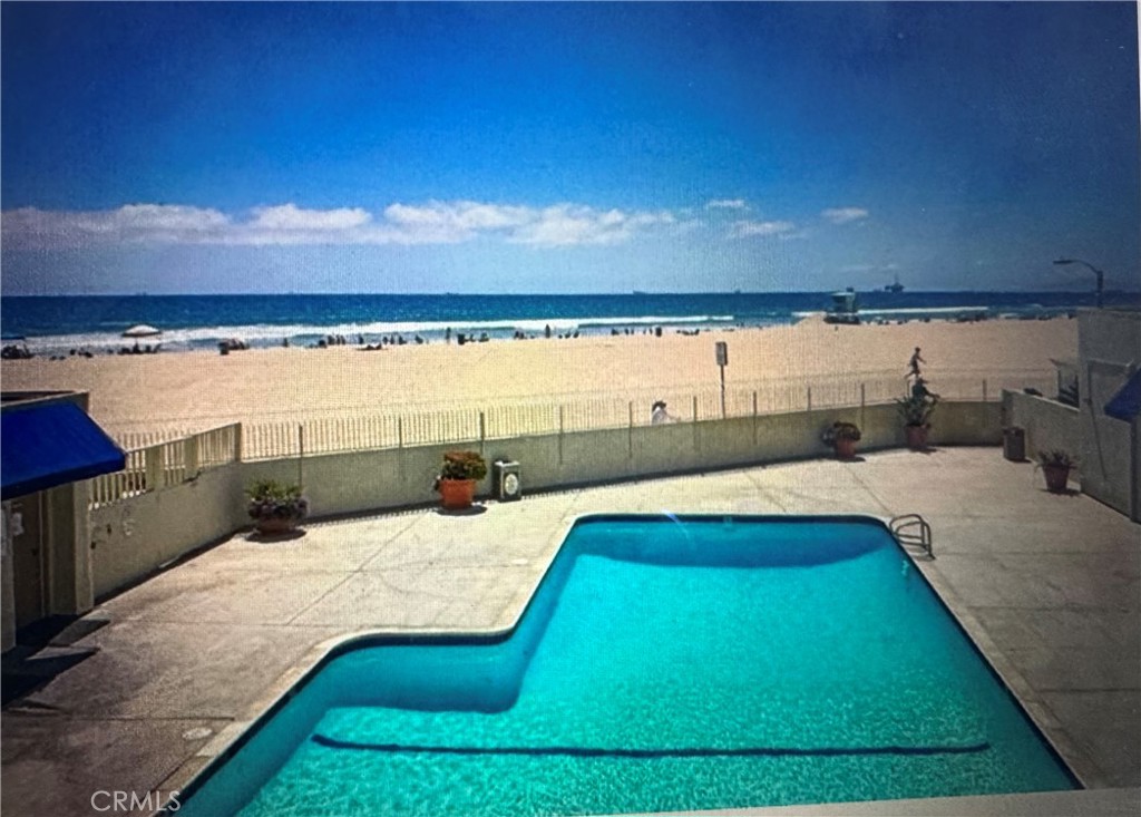 711 Pacific Coast 206 Property Photo 28