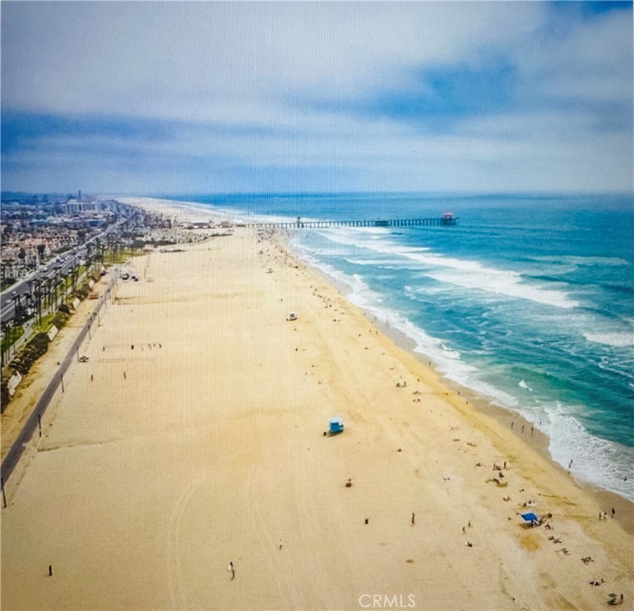 711 Pacific Coast 206 Property Photo 34