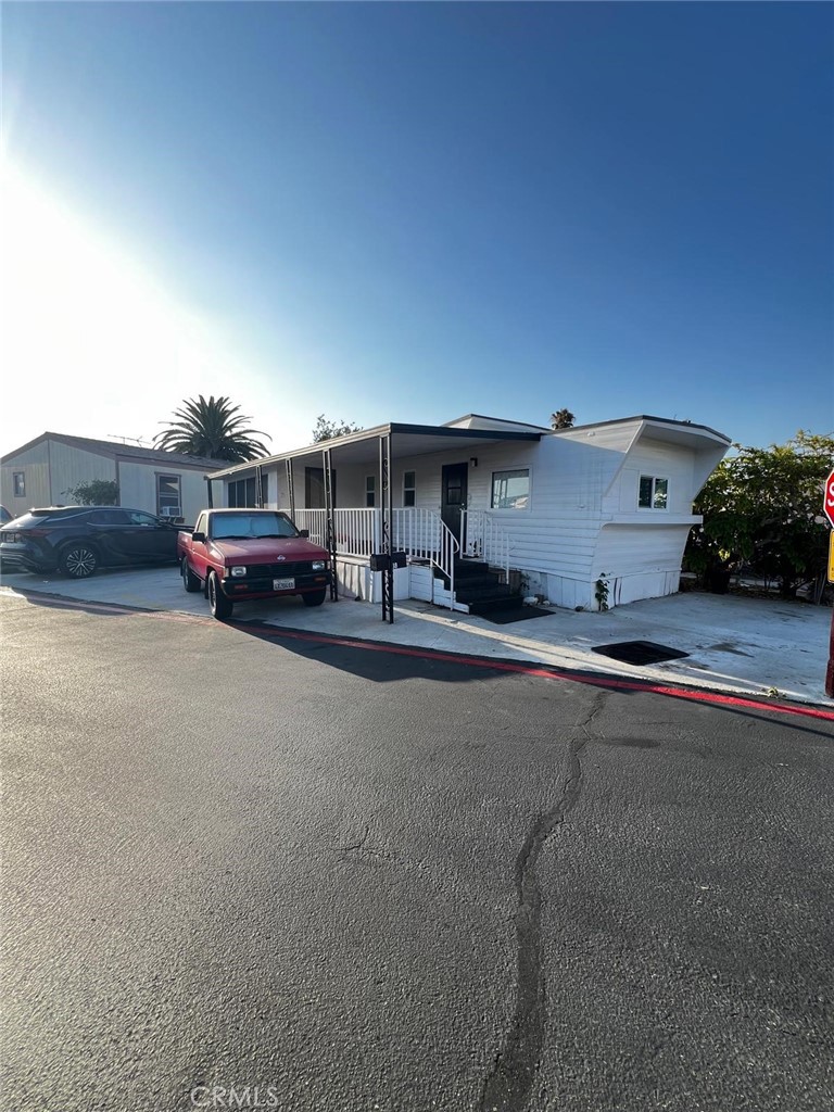 2191 Harbor Boulevard 38 Property Photo 8