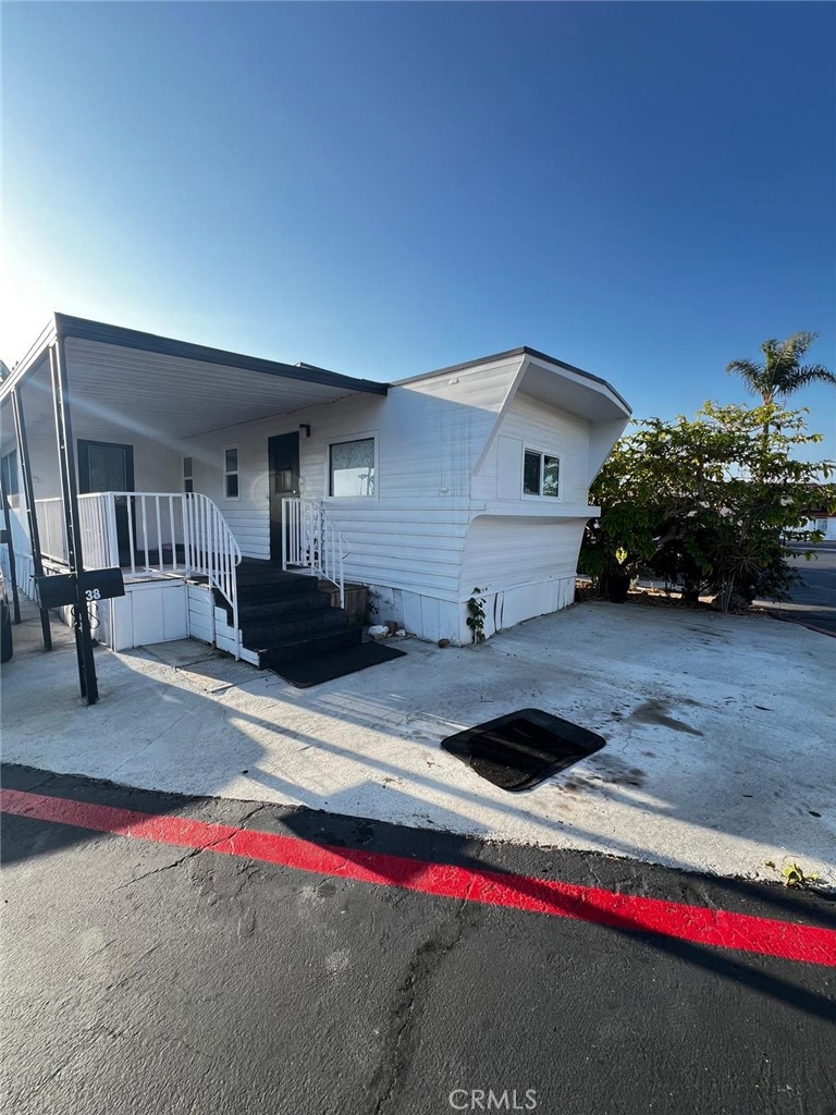 2191 Harbor Boulevard 38 Property Photo 10