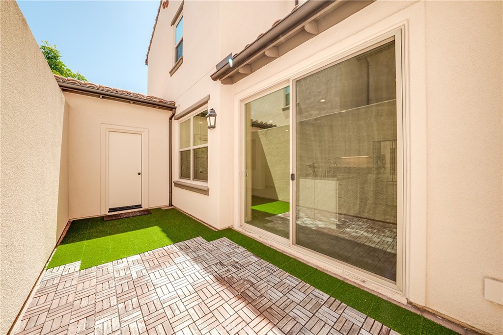 65 Jade Flower Property Photo 20