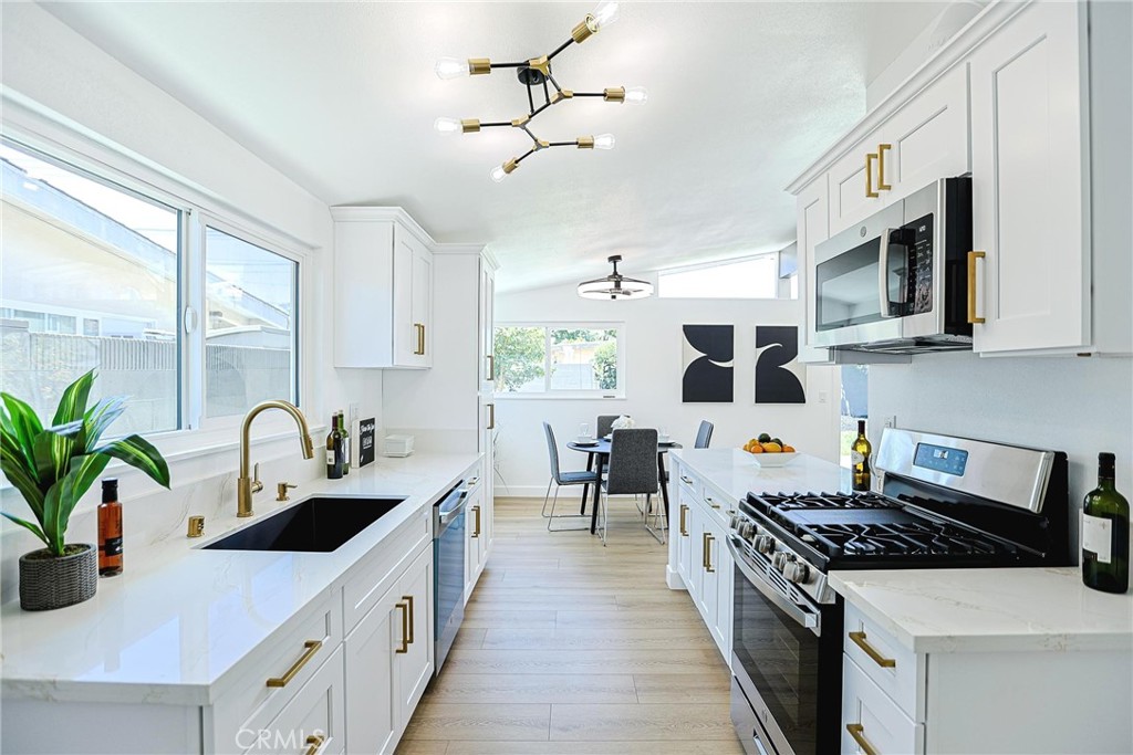 2306 Park Property Photo
