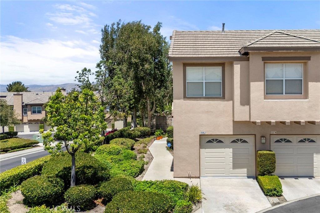 1382 S Country Glen Way Property Photo 1