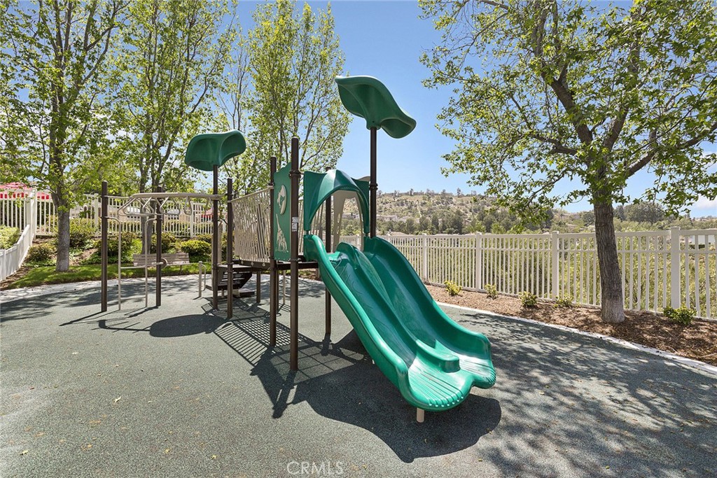 1382 S Country Glen Way Property Photo 14