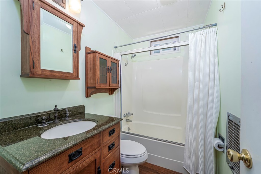 771 Woodland Property Photo 19