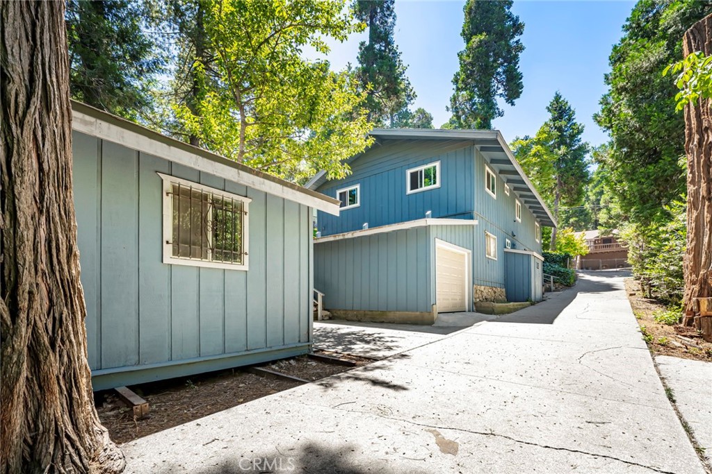 771 Woodland Property Photo 33