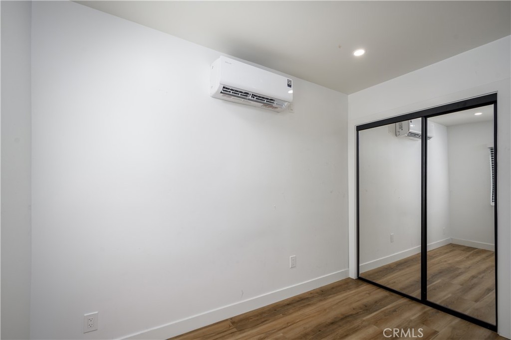 918 N Enid Avenue Property Photo 6