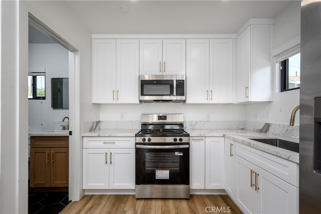 918 N Enid Avenue Property Photo 11