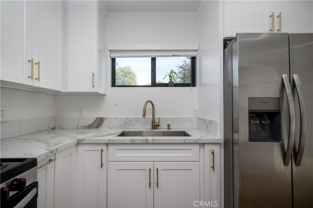 918 N Enid Avenue Property Photo 13