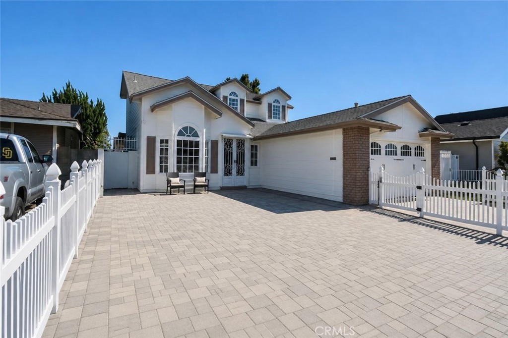 4556 Guava Property Photo 2