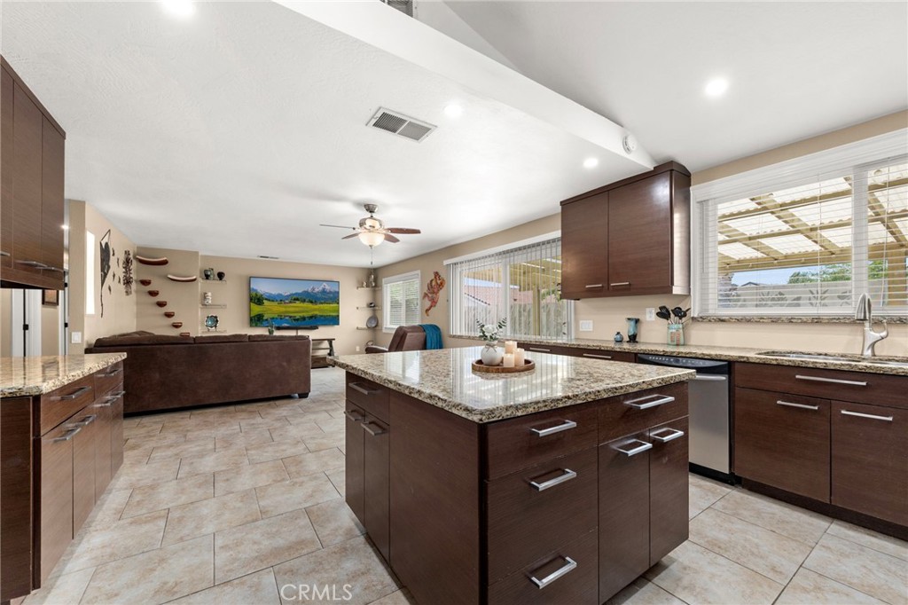 6760 Amberwood Property Photo 13