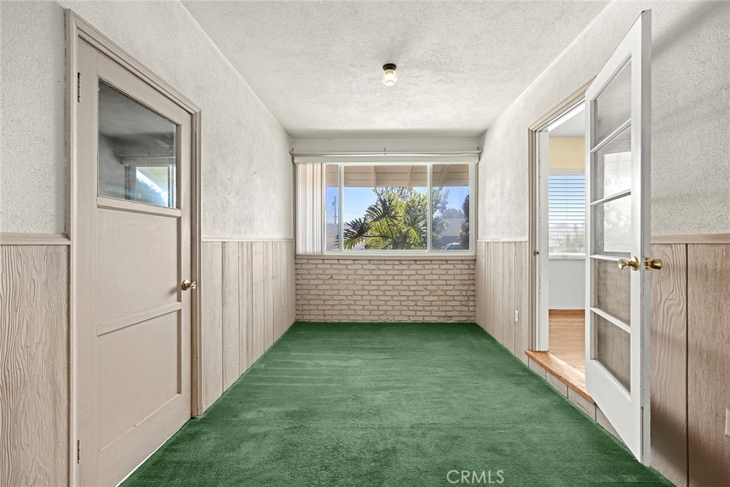 12811 Malena Property Photo 18