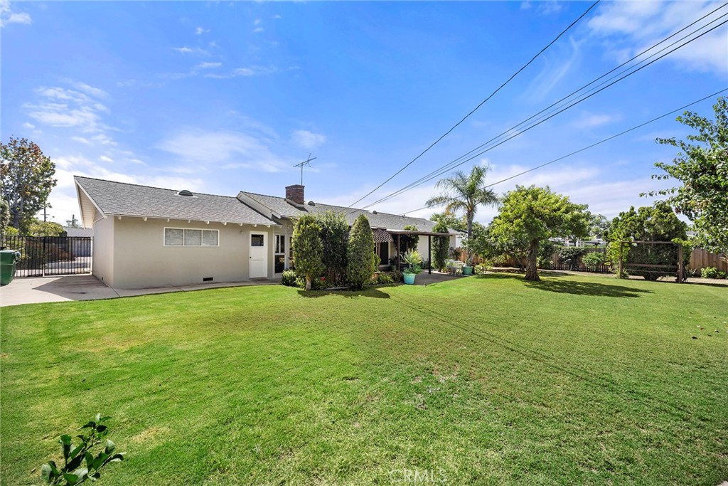 12811 Malena Property Photo 31