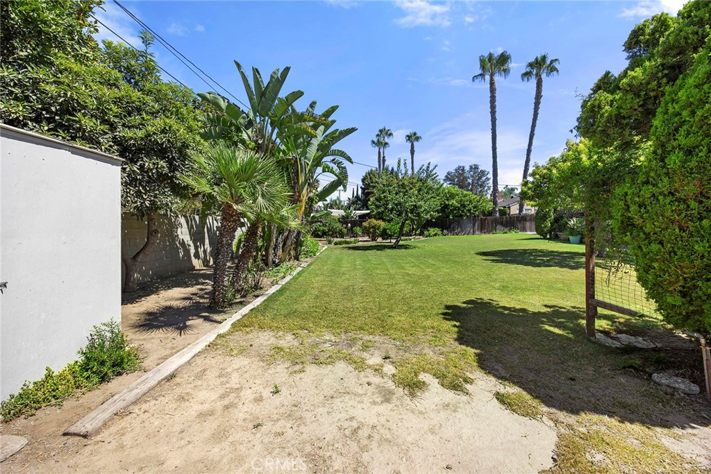 12811 Malena Property Photo 33