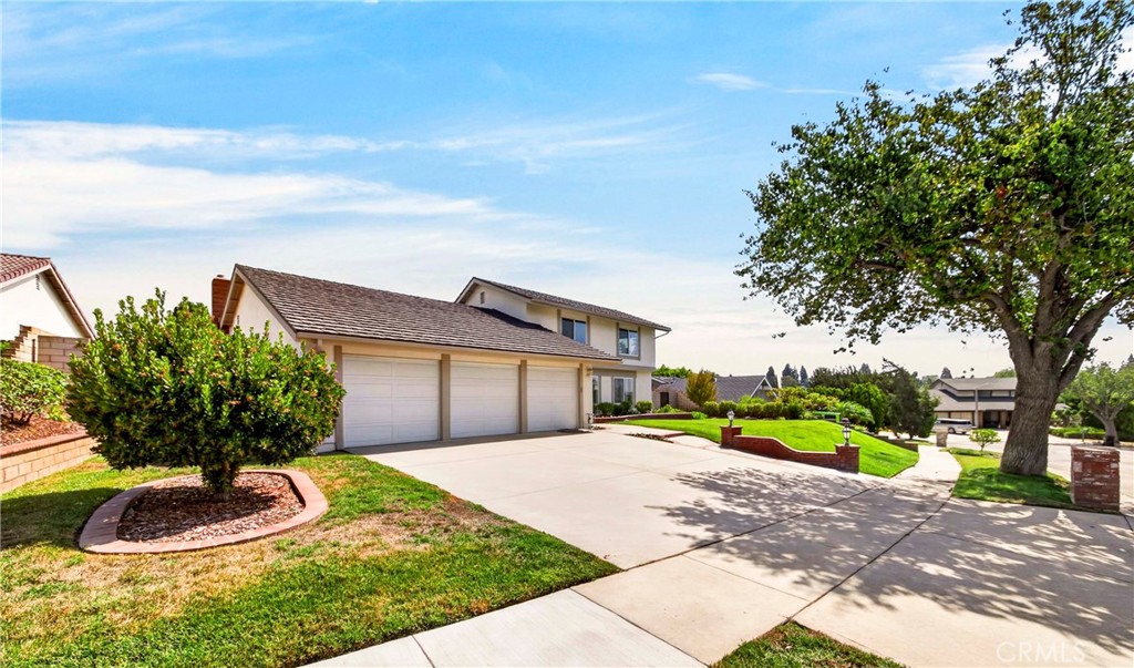 2244 Avenida Soledad Property Photo 4
