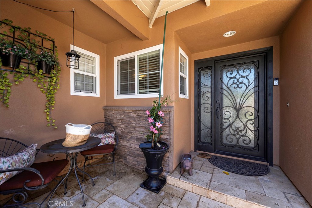 14934 Valeda Property Photo 9