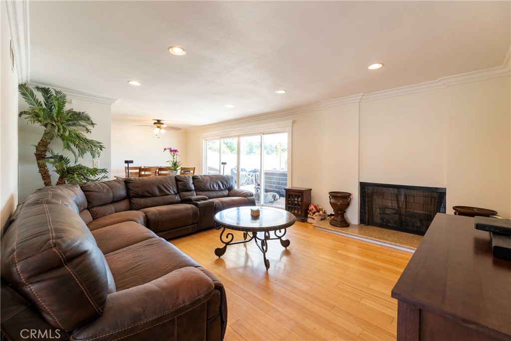 14934 Valeda Property Photo 14