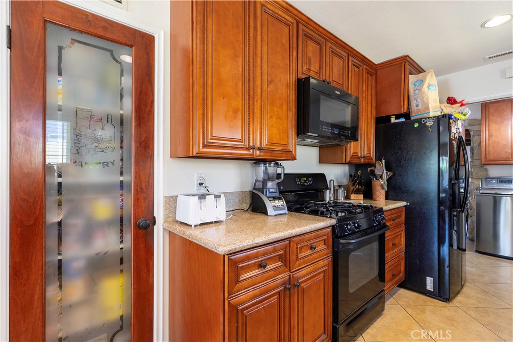 14934 Valeda Property Photo 21