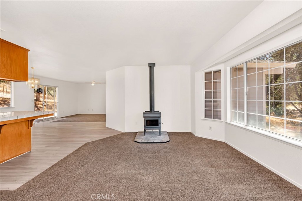 4074 Lakeview Property Photo 8