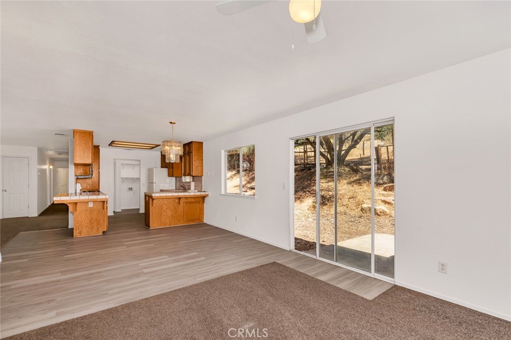 4074 Lakeview Property Photo 11