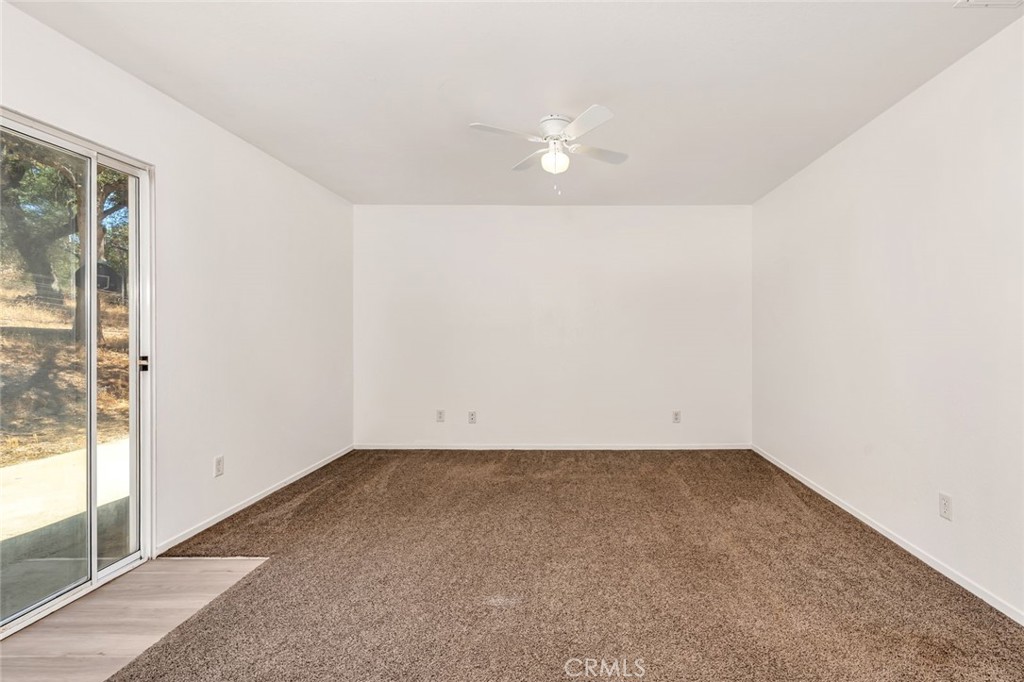 4074 Lakeview Property Photo 17