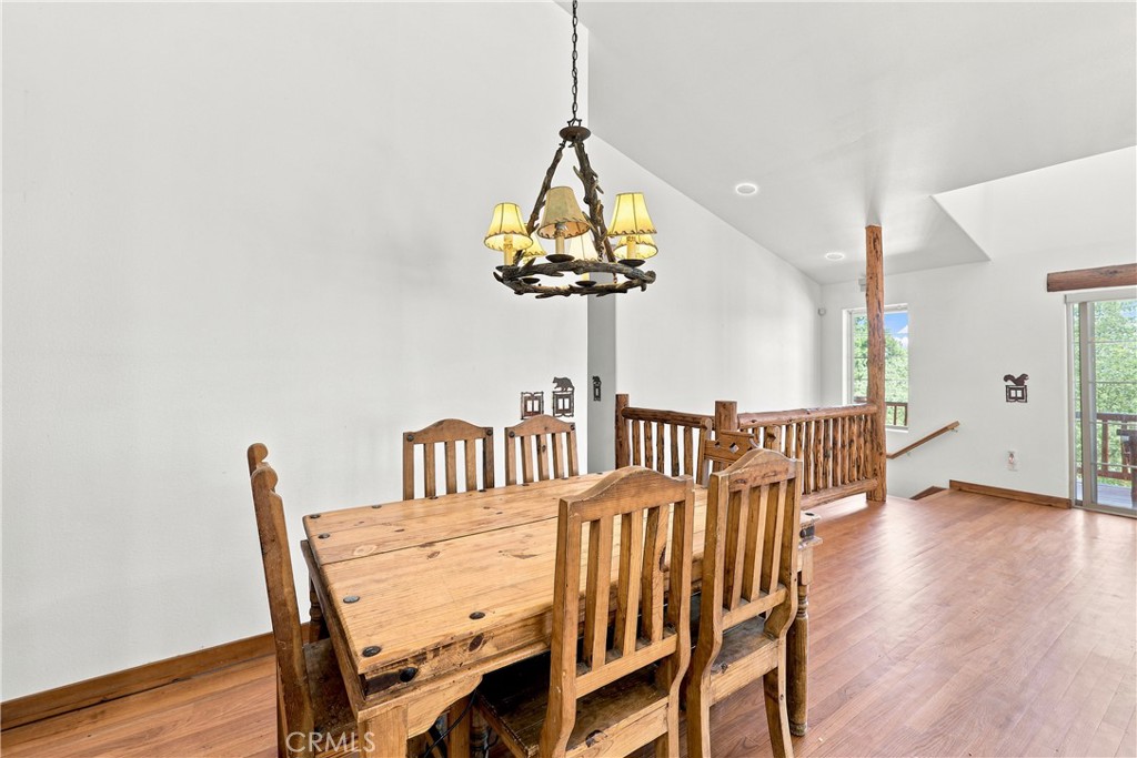 1371 La Crescenta Property Photo 11