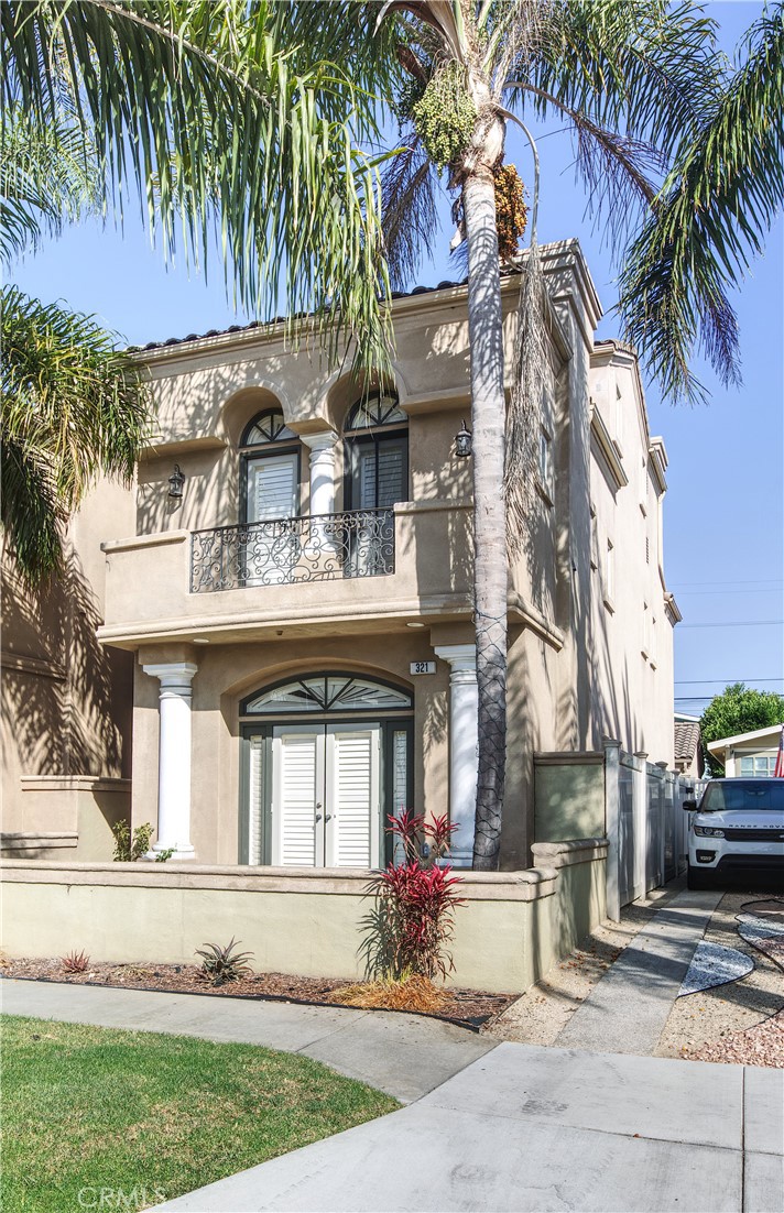 321 9th Street Property Photo 1