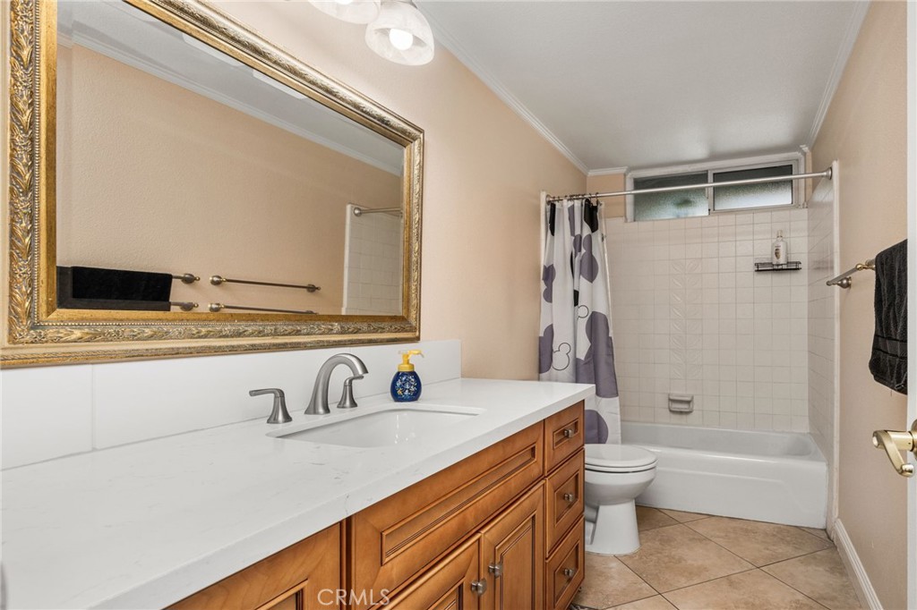 3121 N Hearthside Property Photo 25