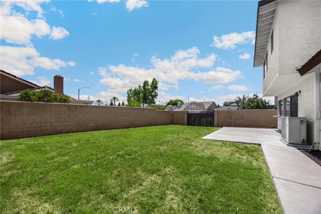 4510 E Hightree Circle Property Photo 29