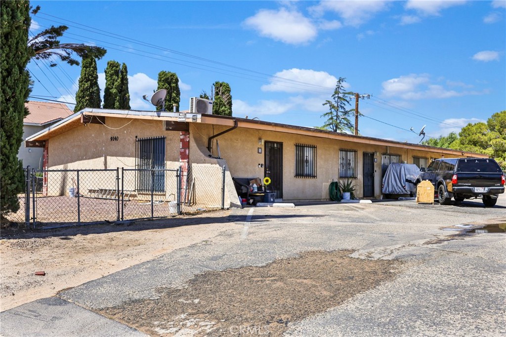 9140 E Property Photo 2