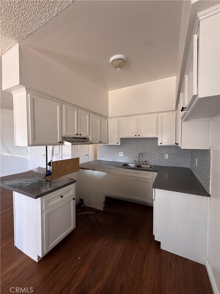9140 E Property Photo 14
