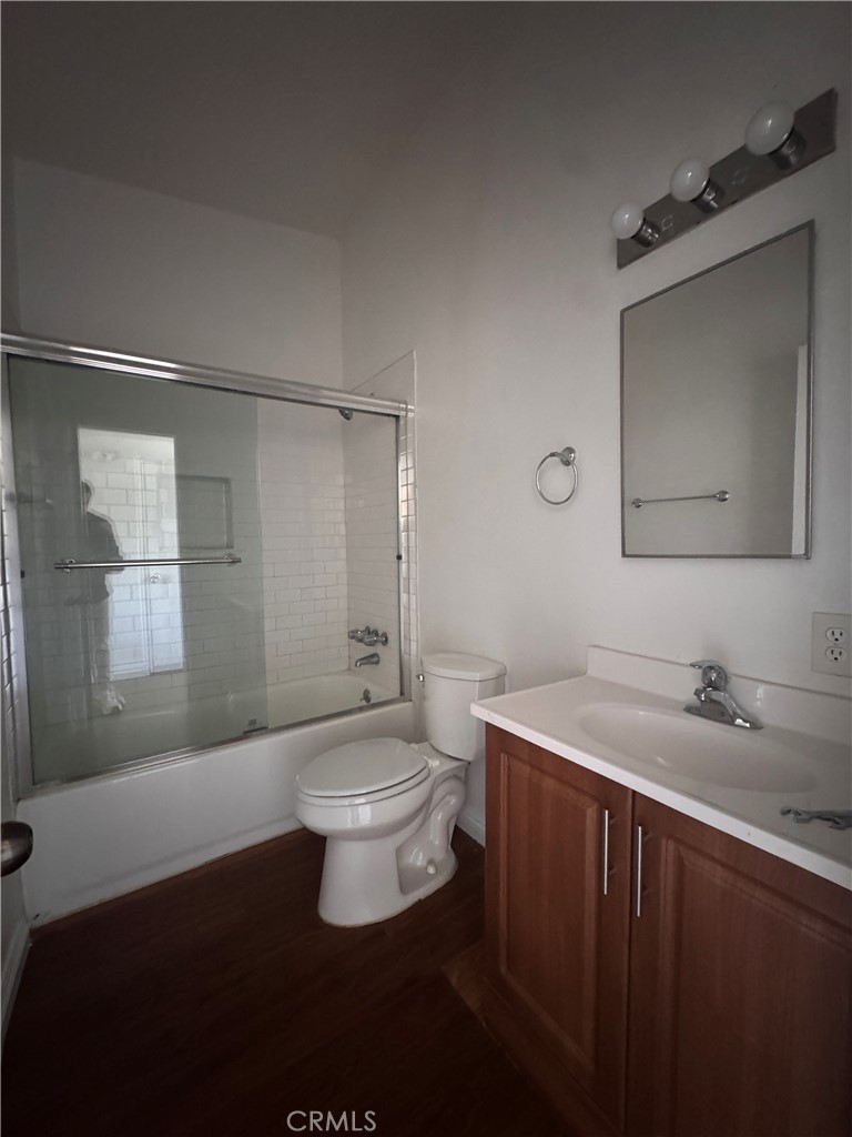 9140 E Property Photo 19