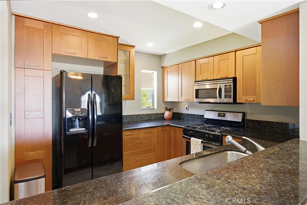 384 Redondo 401 Property Photo 14
