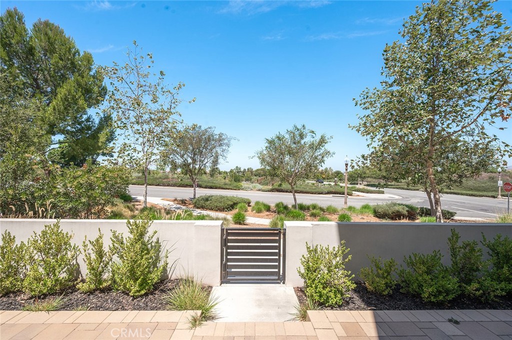 148 Perspective Property Photo 3