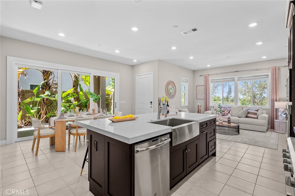 148 Perspective Property Photo 7
