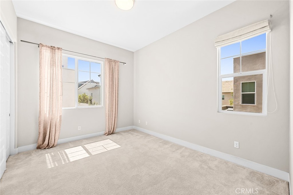 148 Perspective Property Photo 13