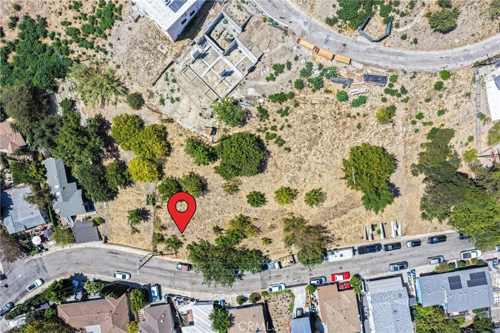 4550 Bedilion Property Photo 4
