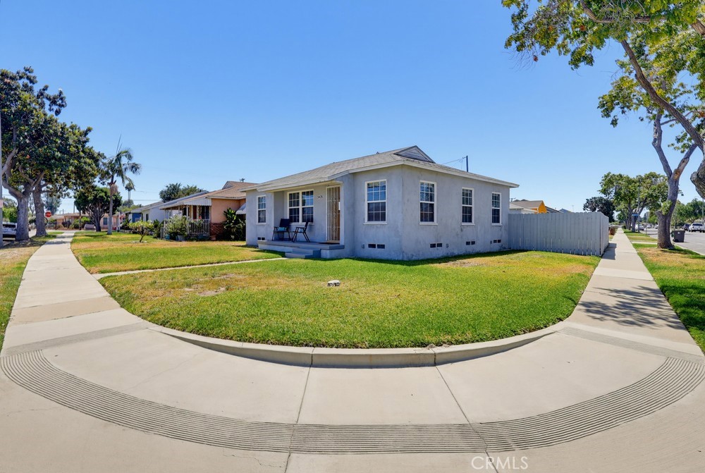 3425 Gale Property Photo 3