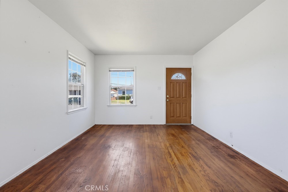 3425 Gale Property Photo 11