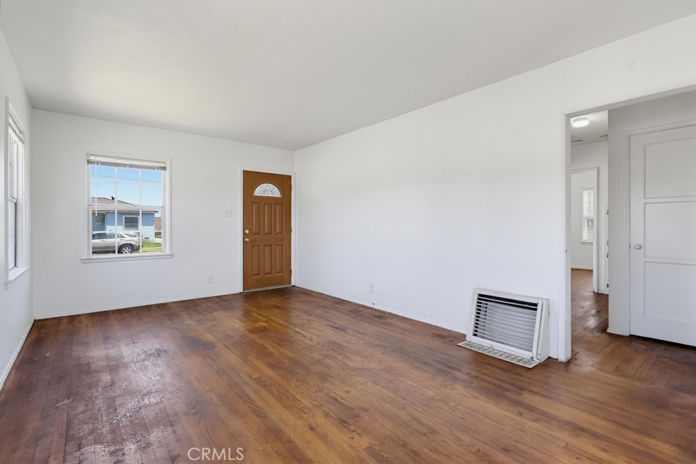 3425 Gale Property Photo 12