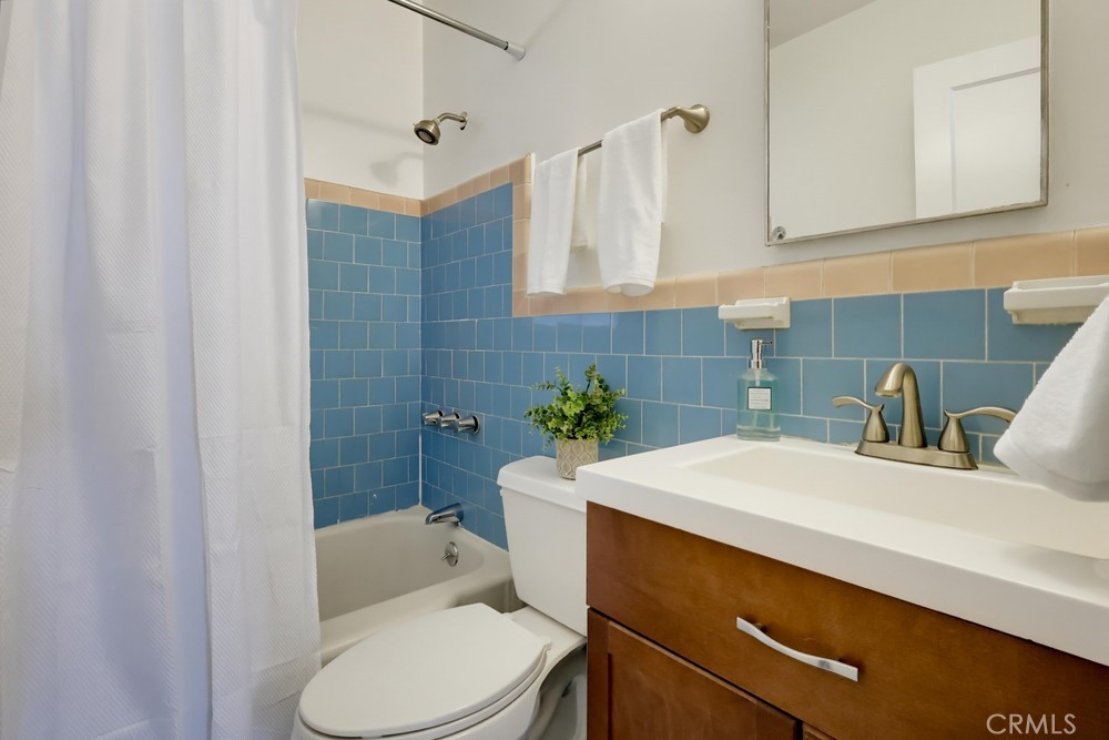 3425 Gale Property Photo 30