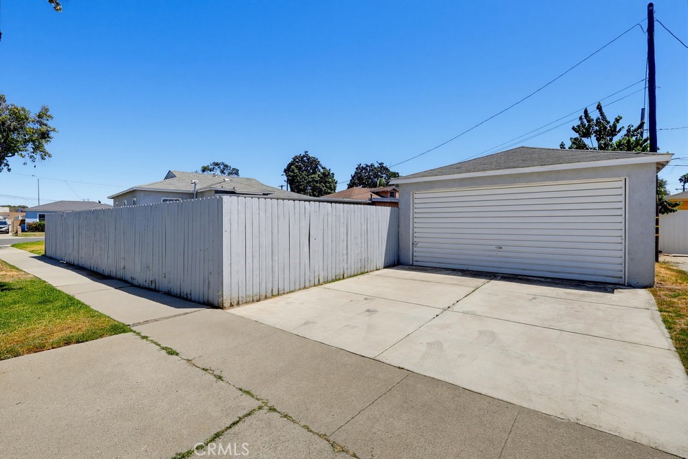 3425 Gale Property Photo 62