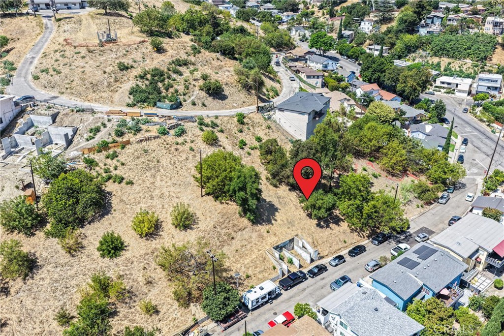 4528 Bedilion Property Photo 6