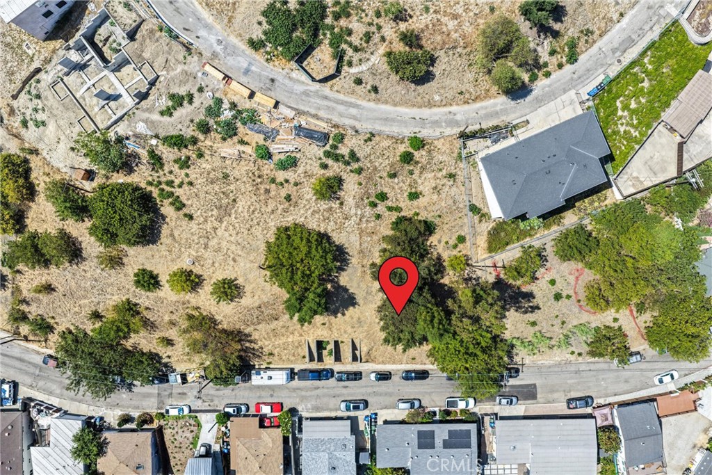 4528 Bedilion Property Photo 7