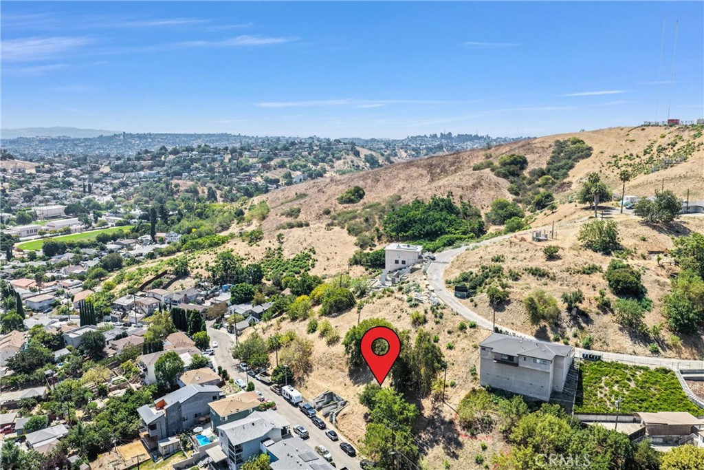 4528 Bedilion Property Photo 10