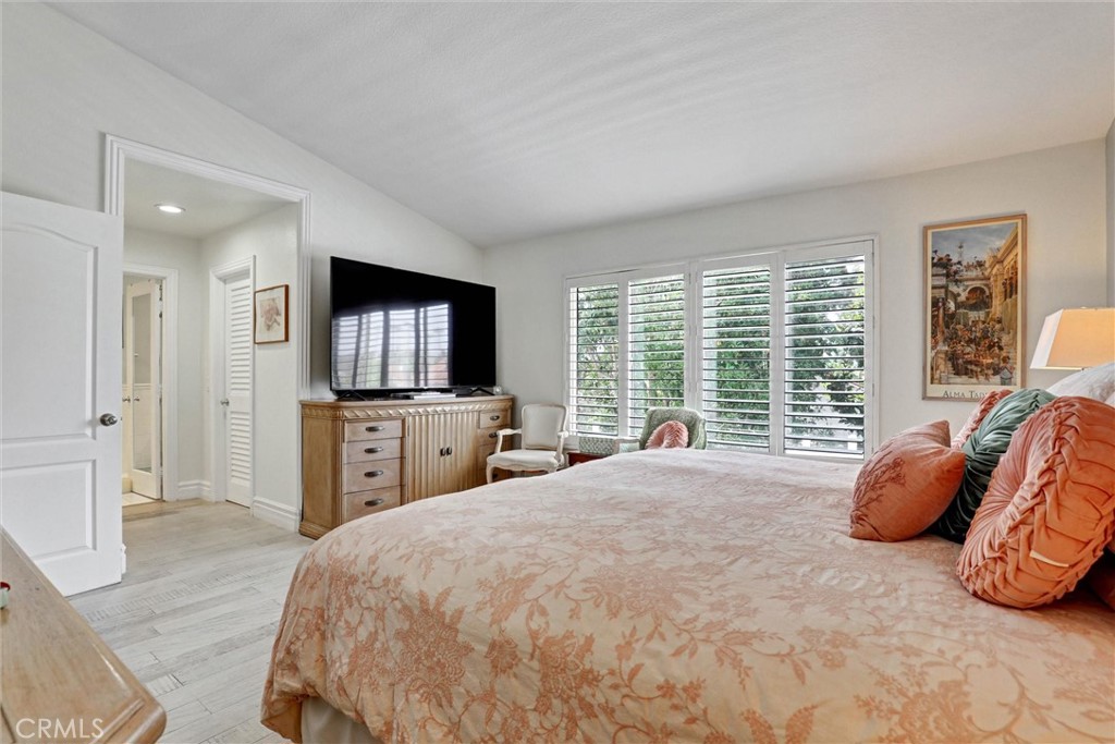 27451 Embassy Way Property Photo 27