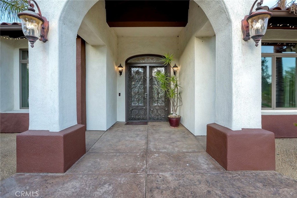 21977 Paseo Chico Property Photo 5