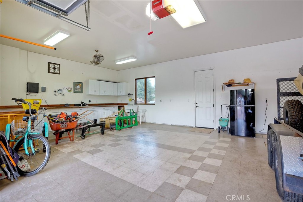 21977 Paseo Chico Property Photo 33