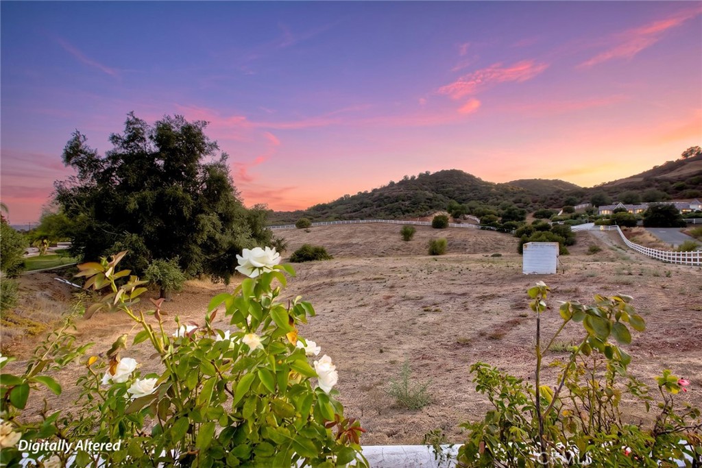 21977 Paseo Chico Property Photo 54