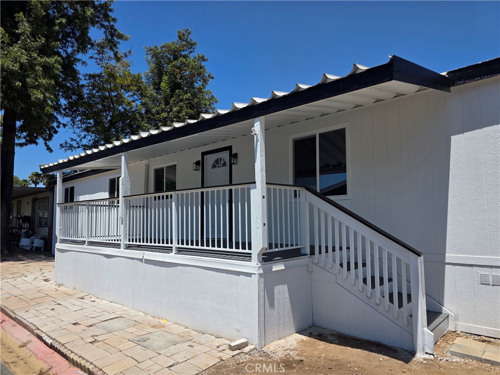 350 San Jacinto Avenue 198 Property Photo 5